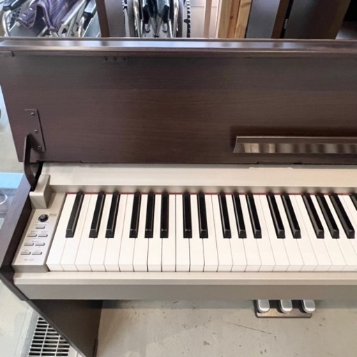 YAMAHA ヤマハ ARIUS 電子ピアノ ダークブラウン系 139×30×78cm 4/24入荷】