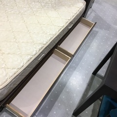 ダブルベッド  7／⑭