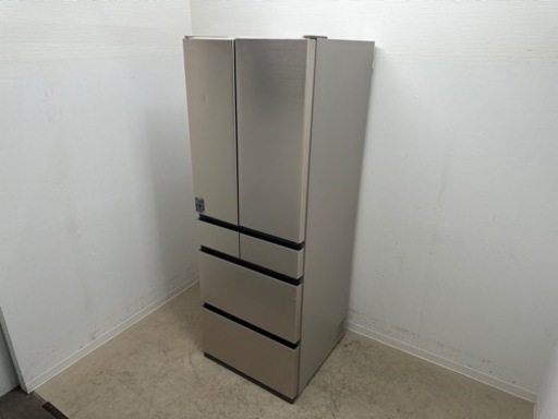HITACHI　日立　６ドア冷凍冷蔵庫　５４０L　フレンチドア　ハーモニーシャンパン　２０２２年製　R-HW54S（N）