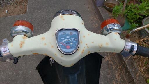 引き渡し完了。 ホンダ　スーパーカブ　AA01 120XXXX 2000~2002年式？ 引き渡し完了。 ホンダ スーパーカブ AA01 120XXXX 2000~2002年式？