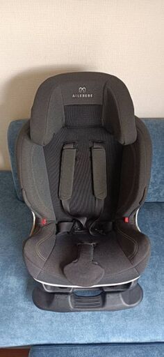 AILEBEBE チャイルドシート中古