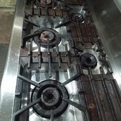 【値段交渉可能】厨房機器　マルゼン　5口ガステーブル（LPガス）