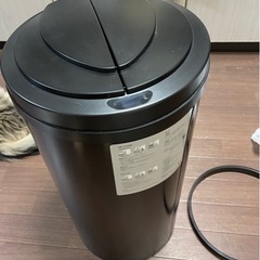 【取引中】Zita 自動ゴミ箱 ブラック