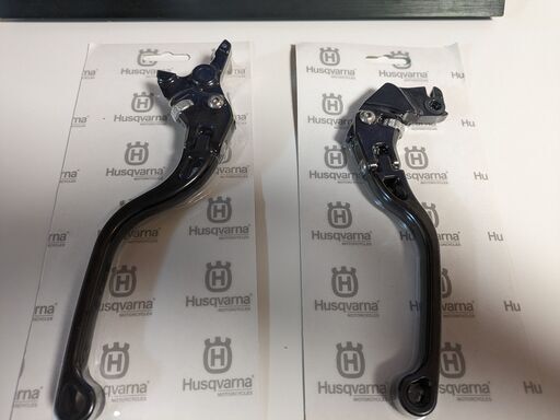 Husqvarna Svartpilen ブレーキレバー クラッチレバー