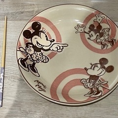 【決まりました】ミニーマウスカレー皿　７枚　1枚100円