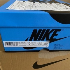 NIKE エアジョーダン １university Blue 26.5