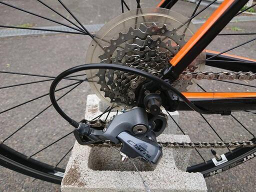 ロードバイク　GIANT DEFY 4 ALUXX ジャイアント　ディファイ 2022 GIANT Bicycles | DEFY