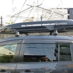 ルーフBOX INNOエアクルーザー STBR671-BK