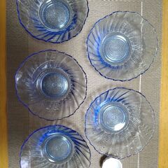 昭和レトロ　ガラス食器　５枚セット