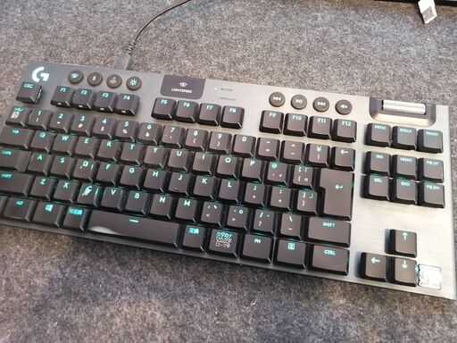【中古】Logicool G テンキーレス ゲーミングキーボード 無線 G913 GLスイッチ クリッキー 日本語配列 LIGHTSPEED ワイヤレス Bluetooth LIGHTSYNC RGB G913-TKL-CKBK 国内正規品