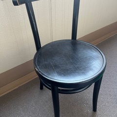 IDEEの椅子