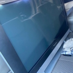 【無料】大きいテレビ(据え置きスタンド付き)　パナソニック製 37V型