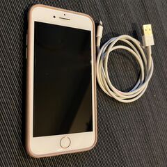 iPhone 8 64G ゴールド SIMフリー