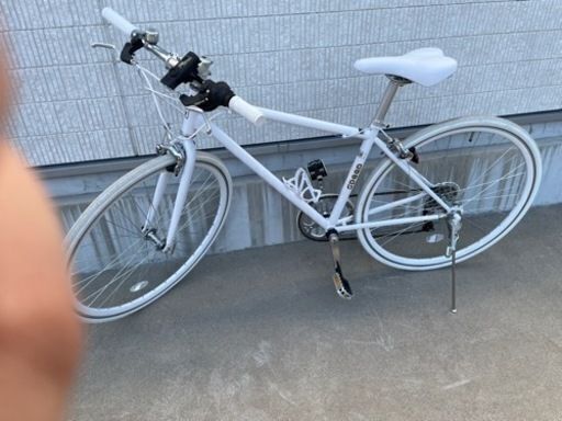 美品　自転車　クロスバイク　CL266 ホワイト　横須賀市で引き取り歓迎　1週間のみ使用