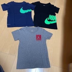 NIKE  kids Tシャツ