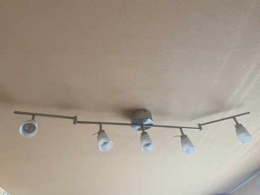 IKEA 5灯 LED シーリングライト※8/1まで