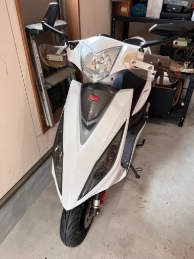 キムコ　vjr125 112cc