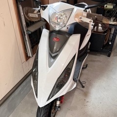 キムコ　vjr125 112cc 