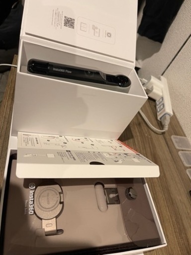 値段交渉可！Insta360 flow クレエイターキット(ほぼ新品)