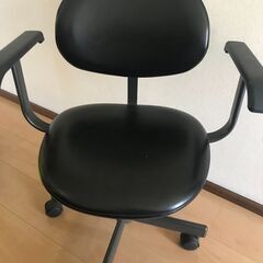 オフィス用、勉強用の椅子