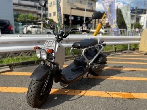 【人気のFIタイプ車】ホンダ　ズーマー　AF58 低走行車【新品ヘルメットプレゼント】