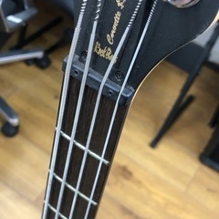 ワーウィック コルベット 4弦エレキベース 中古品 ギグケース付