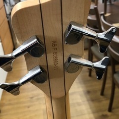 ワーウィック コルベット 4弦エレキベース 中古品 ギグケース付