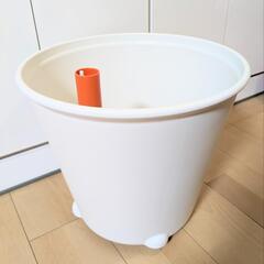 IKEA イケア 自動水やり機能付き植木鉢 ホワイト 鉢 キャス...