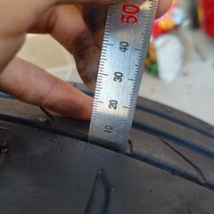 225/50/18 ピレリドラゴン　ミネルバ