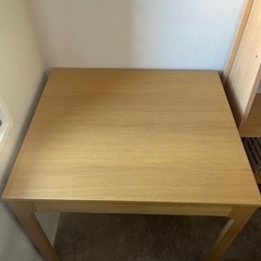 IKEA エーケダーレンダイニングテーブル
