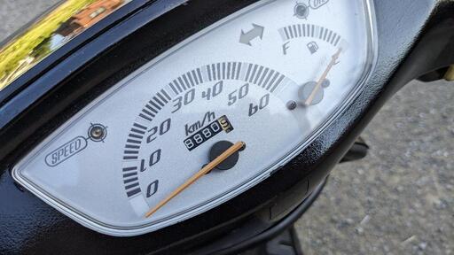 ホンダ ライブディオZX AF35 外装新品、タイヤ新品 原付 50cc 766