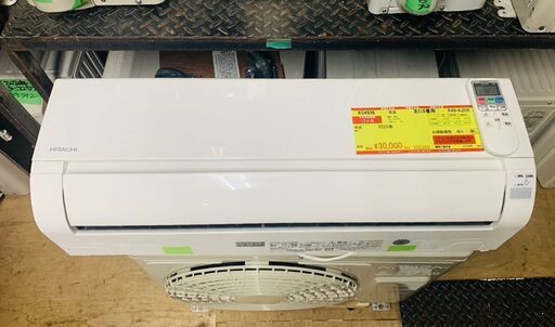 K04396　日立　中古エアコン　主に6畳用　冷房能力　2.2KW ／ 暖房能力　2.2KW