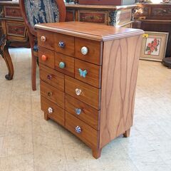 天然木 5段チェスト 引出12杯 脚付き ブラウン 定価33480円■幅60㎝×奥行35cm×高さ70cm■近隣配送無料 買取帝国 朝霞店