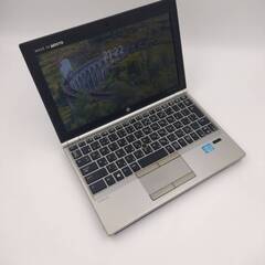 HP　Core i7 SSD256G搭載　メモリ4G 11.6イ...