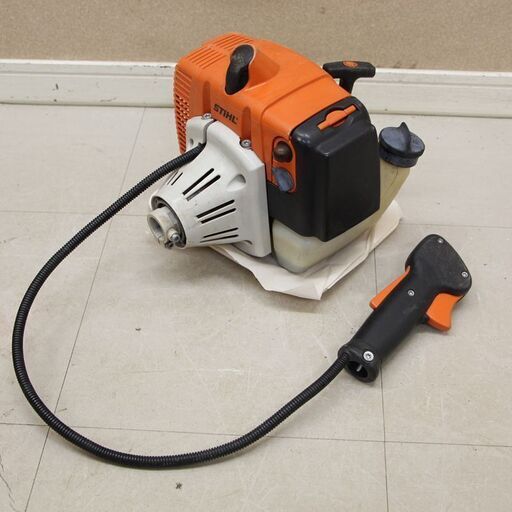 STIHL スチール 刈払機　FS 200 部品 エンジン部 部品取り (D5082wY)
