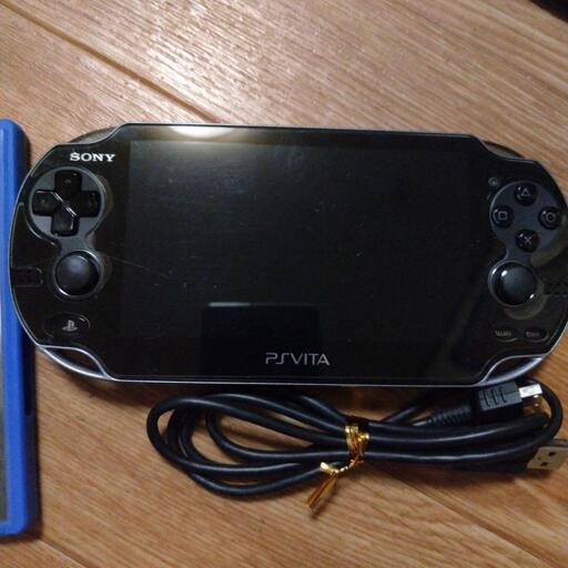 委託品　SONY  PSVITA　ゲームソフト付　ブラック　PCH-1100