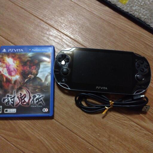 委託品　SONY  PSVITA　ゲームソフト付　ブラック　PCH-1100