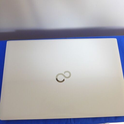 中古良品ノートパソコン Windows11+office 爆速SSD256GB 富士通 AH47/W