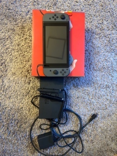 Nintendo switch 本体 Joy-Con２つ