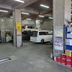 自動車整備士　◎未経験者大歓迎／資格取得の補助金制度あり！／交通費支給あり／残業無し／楽しい環境🎶 - 三鷹市