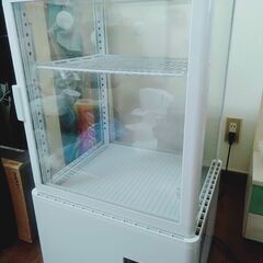 【ジャンク品】業務用冷蔵庫、冷蔵ショーケース