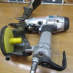 マキタ makita AN504 常圧釘打ち機 中古品 【ハンズクラフト宜野湾店】