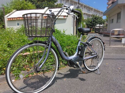 ブリジストン　ASSISTA　２６インチの電動自転車です。　前後タイヤ新品交換済みです。
