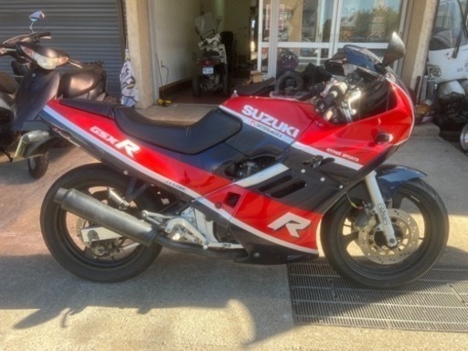 SUZUKI GSXR250 GJ72A 実動!!1987年4気筒　整備済み!! 自賠責付き!! お届け可能!!