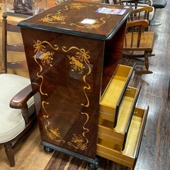 サイドキャビネット