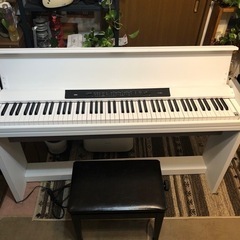 KORG LP-350 ホワイト