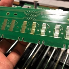 ヤマハ　CLP-575R クラビノーバ　(送料、設置込み)