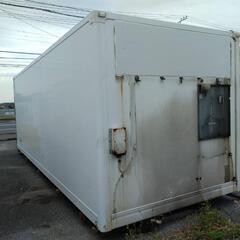 香取市】横扉付き 保冷コンテナ (No.Y-302) 長さ約665cm×幅