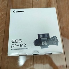 Canon.  eos kin M2 新品