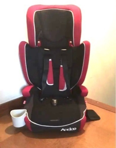 取引中　アップリカ　チャイルドシート　お盆中値引き